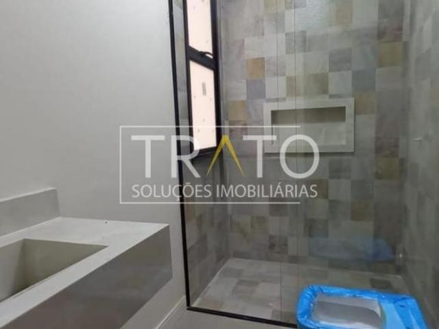 Casa à venda com 2 dormitórios sendo 1 suíte