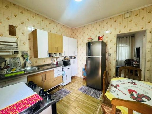Casa com 2 quartos e 1 vaga de garagem no Vila Moreira
