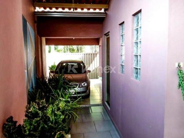 Casa à venda com 2 quartos em Centro, Manduri
