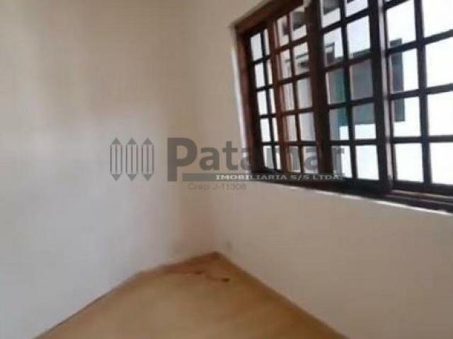 Casa à venda com 2 quartos na Vila Pirajussara