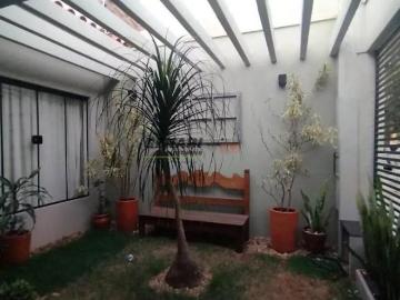 Casa à venda com 2 Quartos sendo 1 suíte no Jardim Nova Indaia, Indaiatuba, SP
