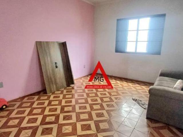 Casa á venda com 2 quartos, sendo uma suíte, no bairro Nossa senhora de Fátima em Itajubá MG