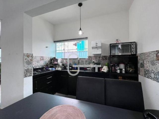 Casa a venda com 3 dormitórios no bairro Cidade Nova Peruíbe