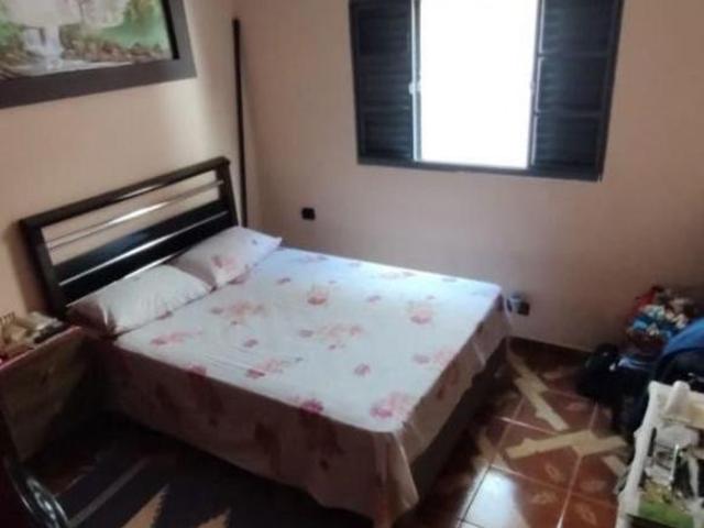 Casa á venda com 3 Dormitórios, sendo 1 Suite, com 175M² em Itaim Paulista p.