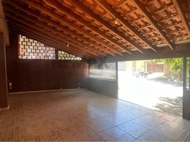 Casa a venda com 3 dormitórios sendo 1 suíte no Jardim Panorâmico