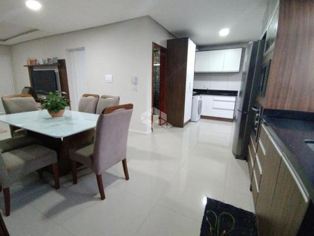 Casa à venda com 3 quartos e suíte no bairro Parque Pinheiro Machado em Santa Ma