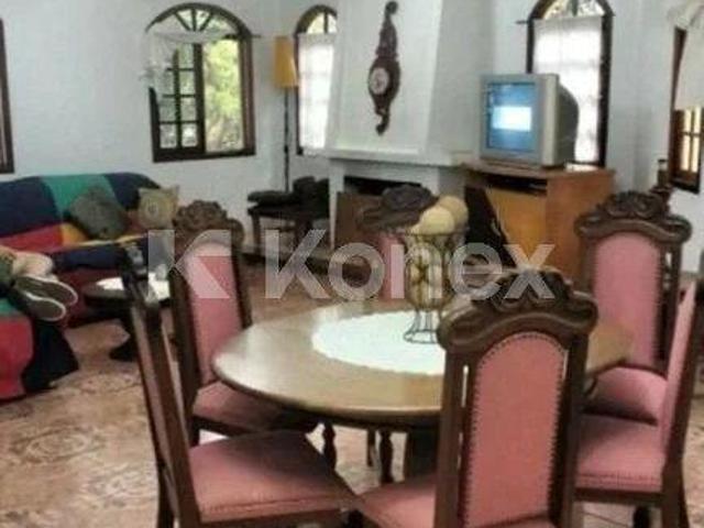 Casa à venda com 3 quartos em Centro, Águas de Santa Bárbara