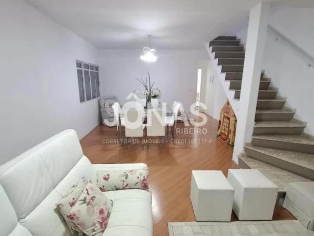 Casa à venda com 3 quartos em Interlagos, São Paulo