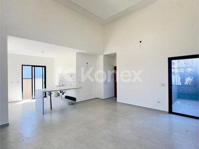 Casa à venda com 3 quartos em Jardim Jaraguá, Atibaia