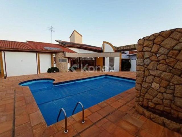 Casa à venda com 3 quartos em Parque Taquaral, Campinas