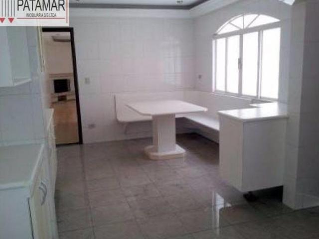 Casa à Venda com 3 quartos no Jardim Colombo