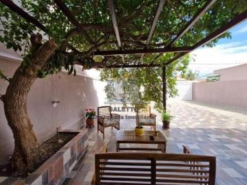 Casa à Venda com 3 Quartos no Parque Via Norte em Campinas