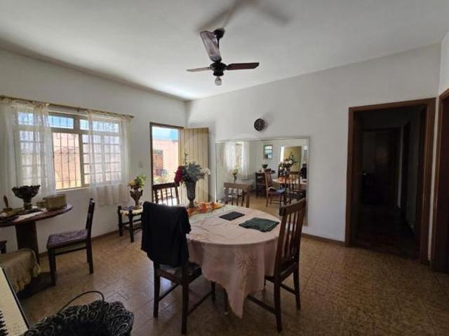 Casa à venda com 3 quartos, sendo 1 suíte, em Cidade Jardim, Pirassununga, SP