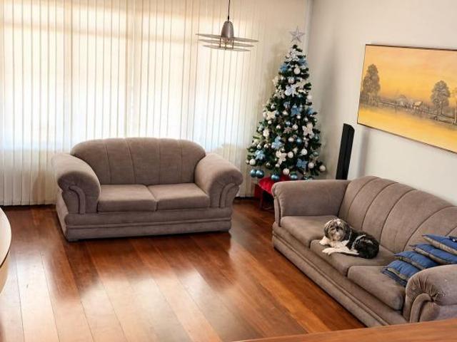 Casa à venda com 3 quartos, suíte, planejados e edícula