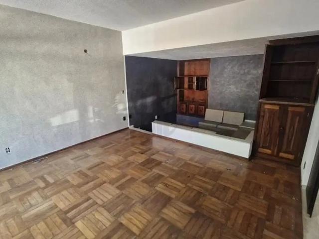 Casa á venda com 4 dormitórios sendo um 1 suíte Chácara Urbana Jundiaí/SP. CA17105