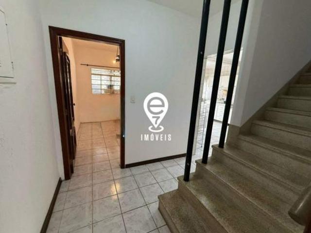 Casa para Venda com 4 Quartos, 3 Banheiros e 3 Vagas no Campo Belo São Paulo/SP