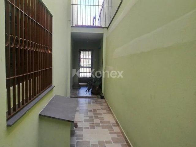 Casa à venda com 4 quartos em Vila Pedra Branca, São Paulo