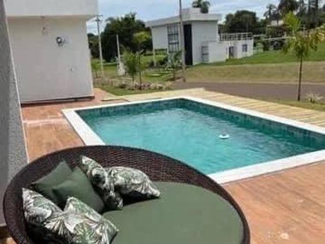 Casa à venda com 4 quartos em Rivieira de Santa Cristina II