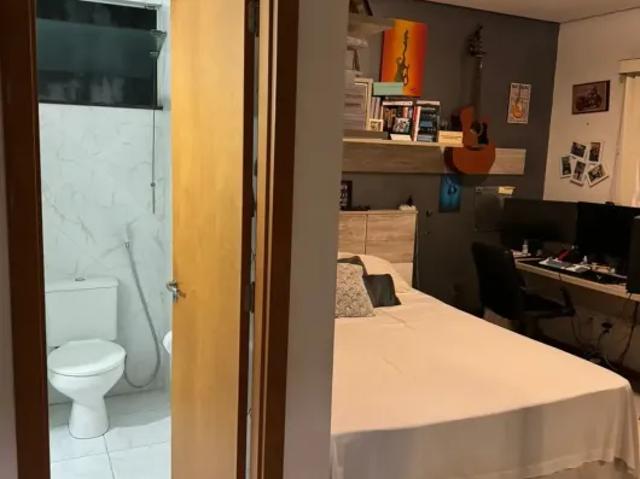 Casa á venda com 5 quartos, Semi mobiliado piscina no Cond. Colina do Sol Novo Aleixo Manaus Am