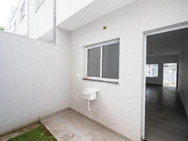 Casa à venda com 80m², 3 quartos e 2 vagas