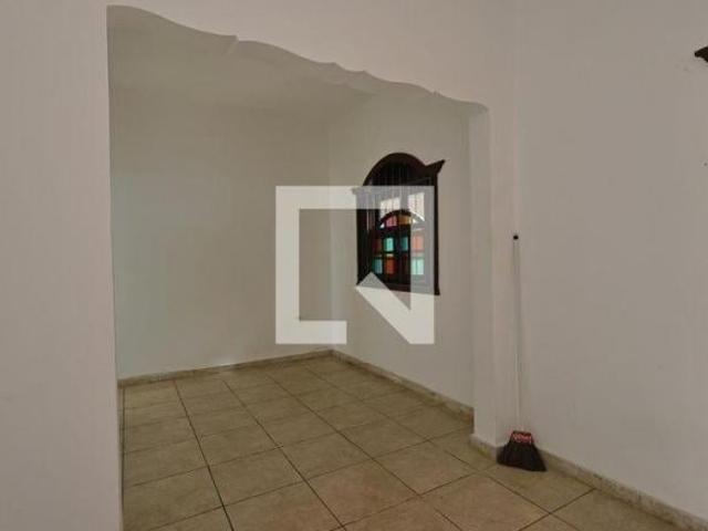 Casa à Venda Concórdia, 3 Quartos, 90 m² Belo Horizonte