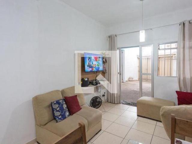 Casa à Venda Concórdia, 3 Quartos, 240 m² Belo Horizonte