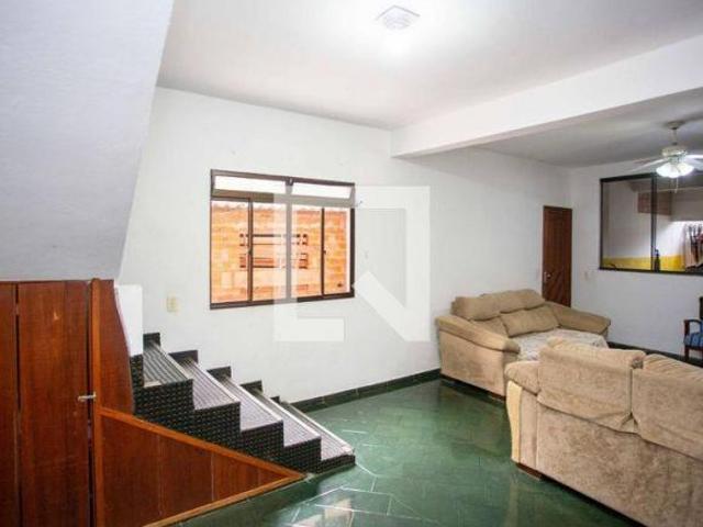 Casa à Venda Conceição, 5 Quartos, 250 m² Diadema