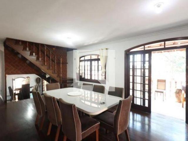 Casa à Venda Conceição, 6 Quartos, 700 m² Diadema