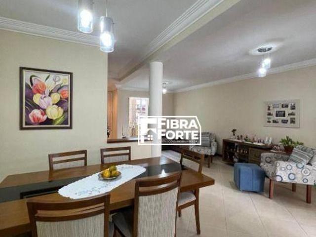 Casa a venda cond Carmel no Pq Prado! Estuda permuta! Consulte!