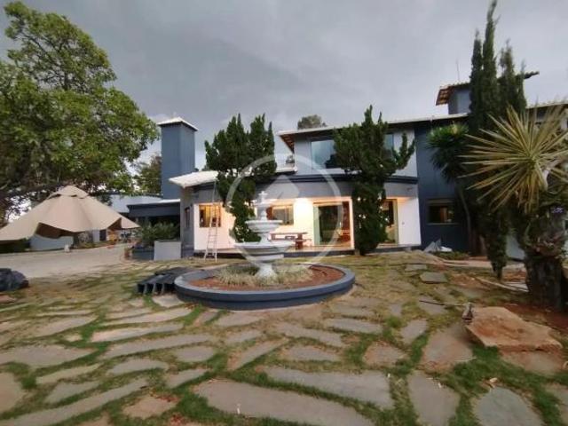 Casa a venda condomínio Estância das Amendoeiras 4 quartos com piscina em Lagoa Santa MG My Broker