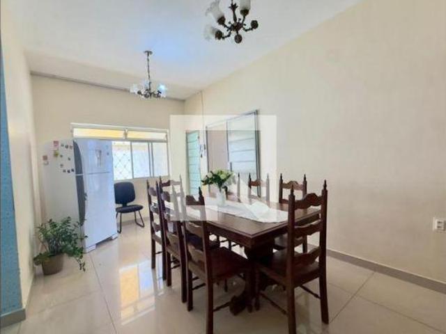 Casa à Venda Coração Eucarístico, 3 Quartos, 389 m² Belo Horizonte