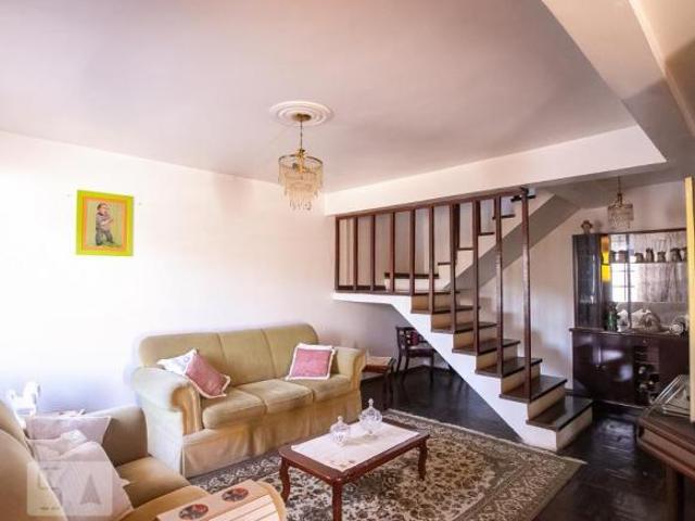 Casa à Venda Cavalhada, 4 Quartos, 150 m² Porto Alegre