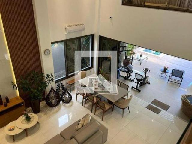 Casa à Venda Cabral, 4 Quartos, 460 m² Contagem