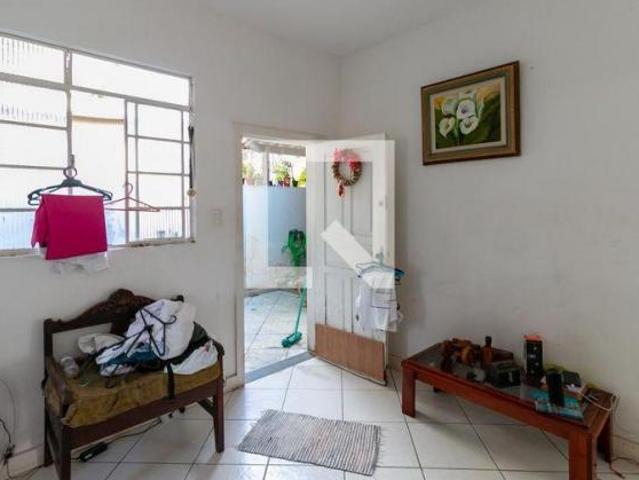 Casa à Venda Cachoeirinha, 2 Quartos, 320 m² Belo Horizonte