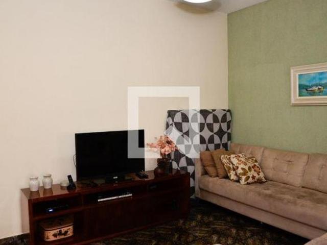 Casa à Venda Cachoeirinha, 3 Quartos, 200 m² Belo Horizonte
