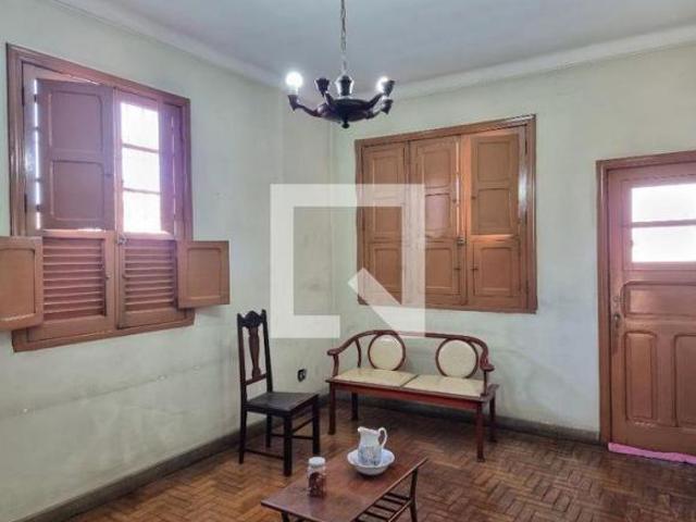 Casa à Venda Cachoeirinha, 4 Quartos, 419 m² Belo Horizonte