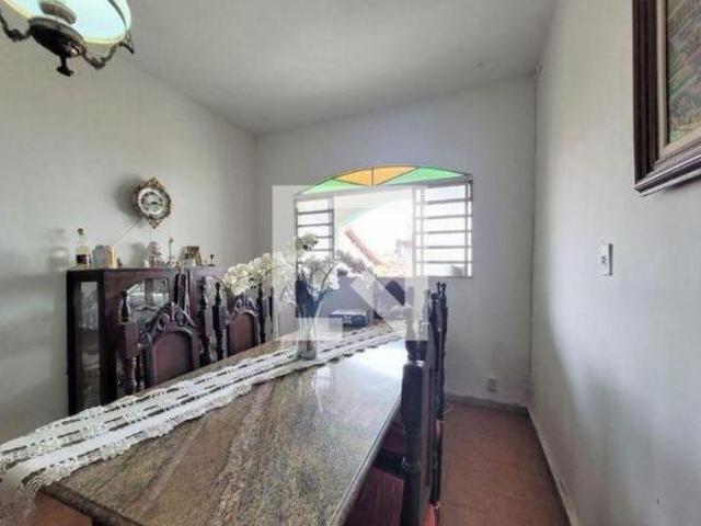 Casa à Venda Caiçara Adelaide, 4 Quartos, 228 m² Belo Horizonte