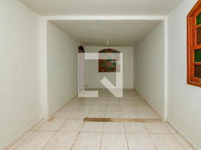 Casa à Venda Caiçaras, 3 Quartos, 500 m² Belo Horizonte