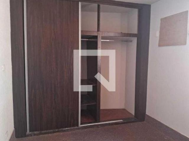 Casa à Venda Calafate, 6 Quartos, 400 m² Belo Horizonte