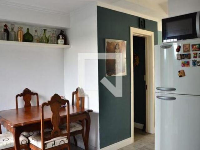Casa à Venda Camaquã, 2 Quartos, 99 m² Porto Alegre
