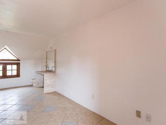 Casa à Venda Camaquã, 3 Quartos, 100 m² Porto Alegre