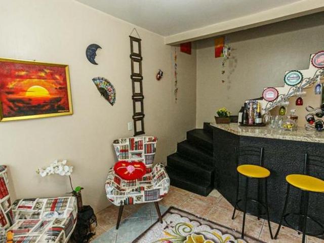 Casa à Venda Camaquã, 3 Quartos, 150 m² Porto Alegre