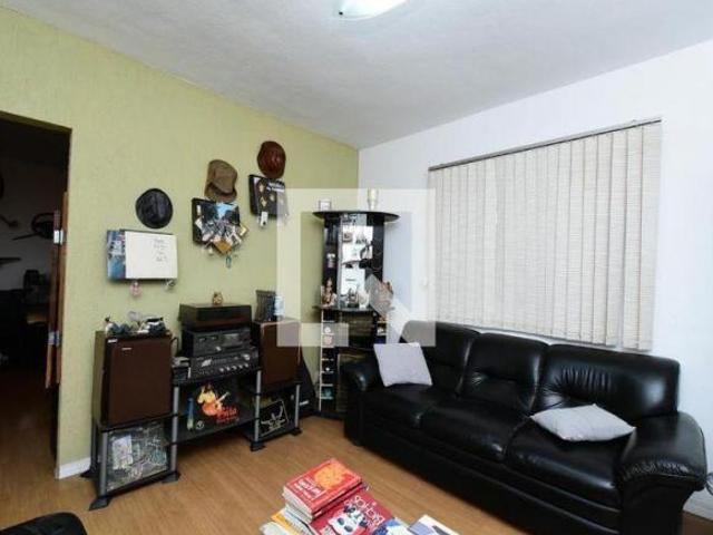 Casa à Venda Camargos, 2 Quartos, 88 m² Belo Horizonte