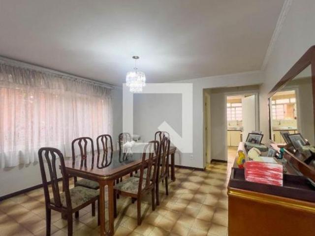 Casa à Venda Cambuci, 3 Quartos, 132 m2