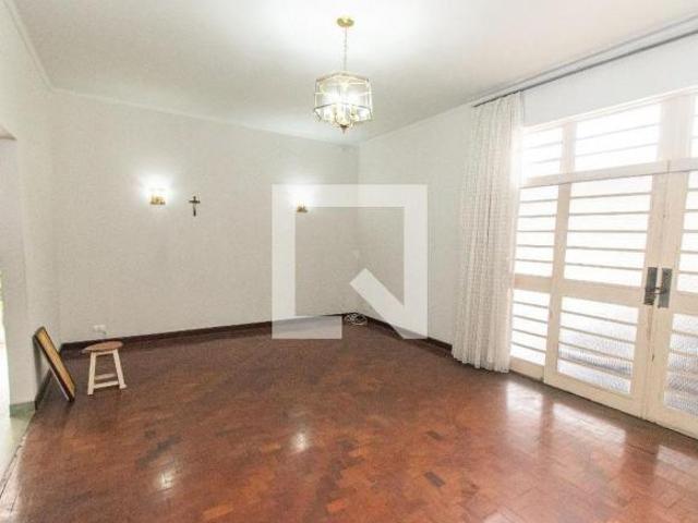 Casa à Venda Cambuci, 3 Quartos, 200 m2