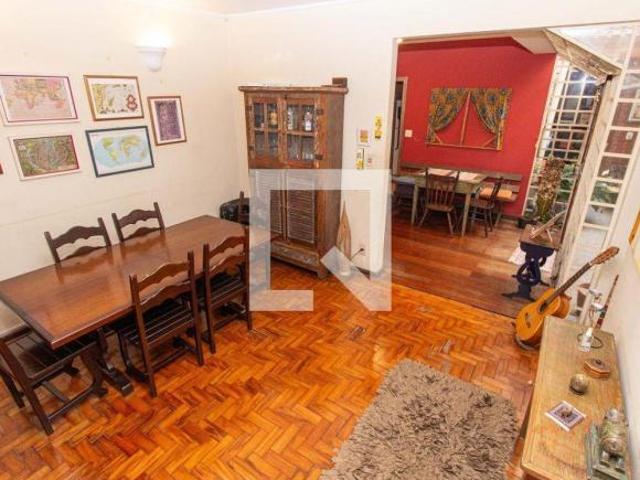 Casa à Venda Cambuci, 3 Quartos, 220 m2