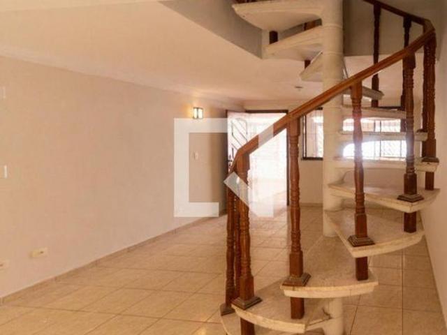 Casa à Venda Cambuci, 3 Quartos, 220 m² São Paulo