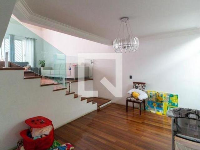 Casa à Venda Cambuci, 3 Quartos, 300 m2