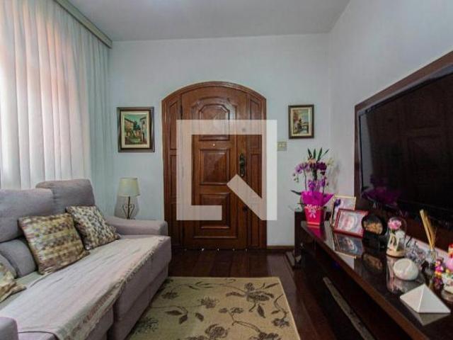 Casa à Venda Cambuci, 3 Quartos, 315 m2