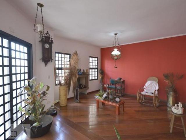 Casa à Venda Cambuci, 3 Quartos, 382 m2